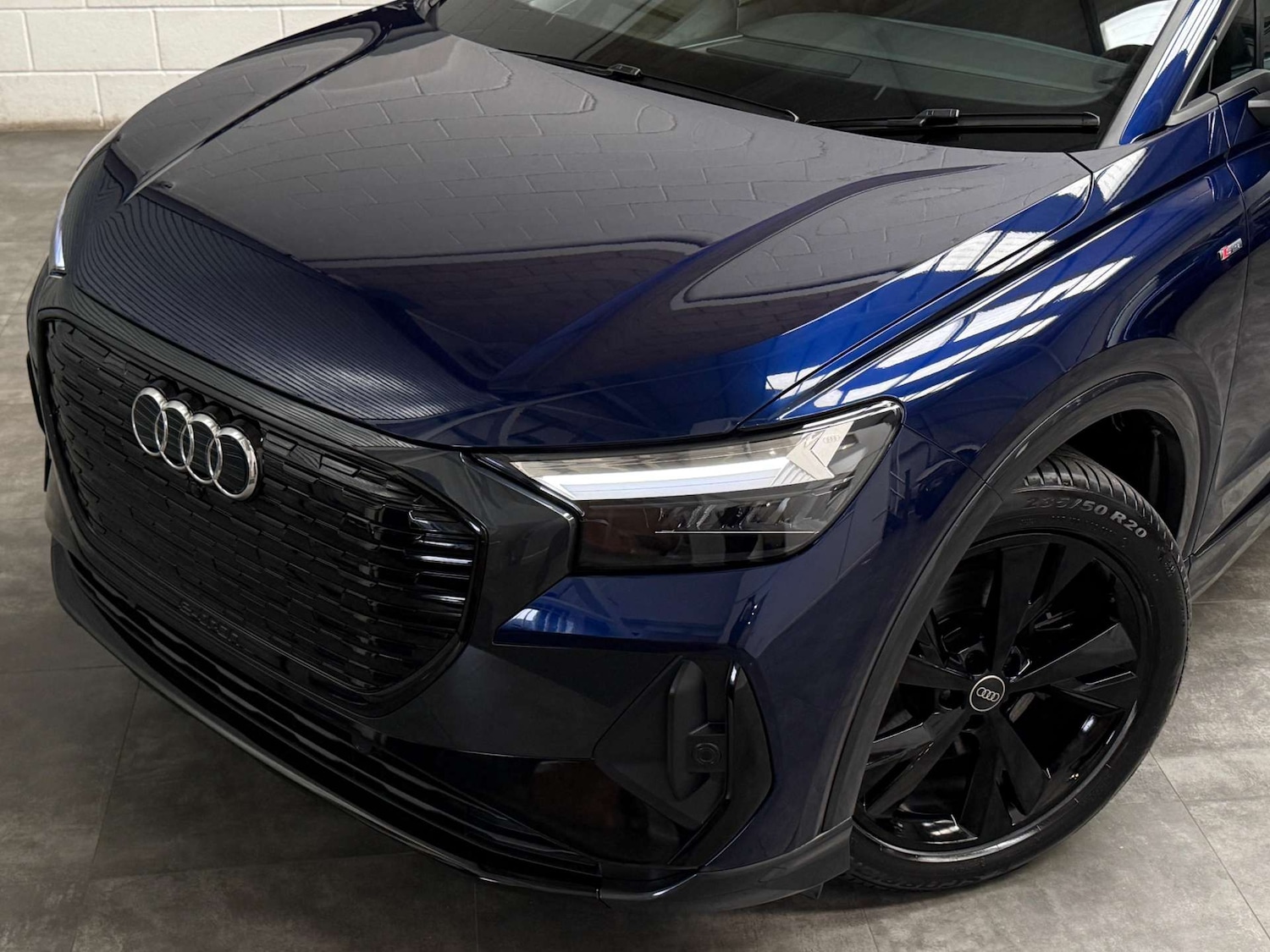 Used Audi Q4 e-tron 2022 for sale - 76601264: Photo 11