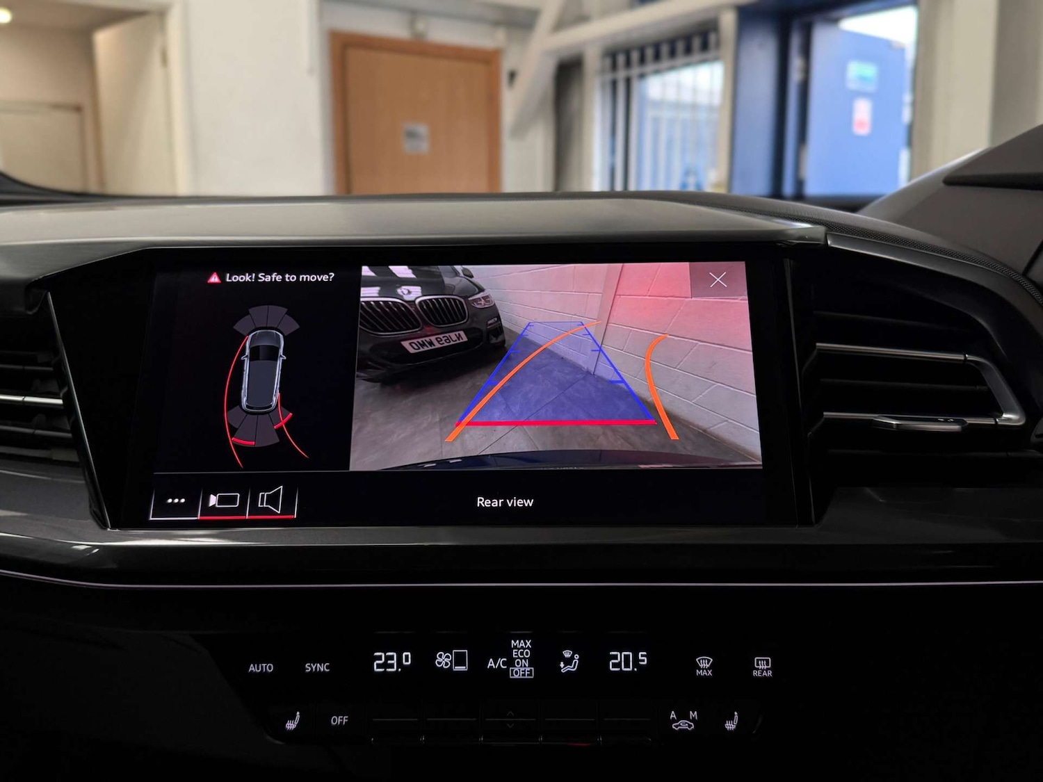 Used Audi Q4 e-tron 2022 for sale - 76601264: Photo 21