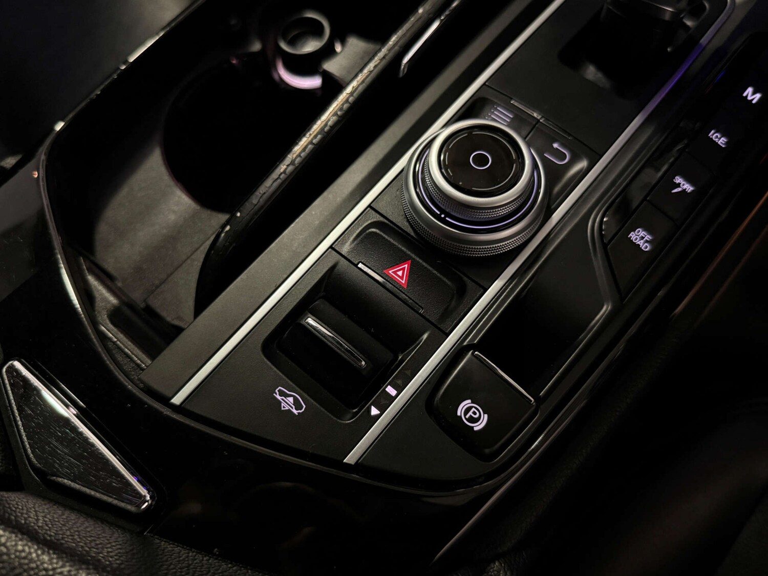 Used Maserati Levante 2018 for sale - 77523401: Photo 26