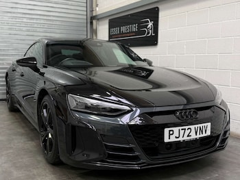 2022 - e-tron GT Quattro 4WD 4dr