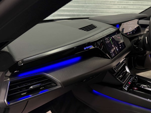 Used Audi e-tron GT 2022 for sale - 76253826: Photo 20