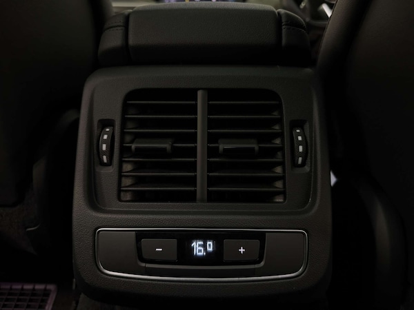 Used Audi e-tron GT 2022 for sale - 76253826: Photo 26