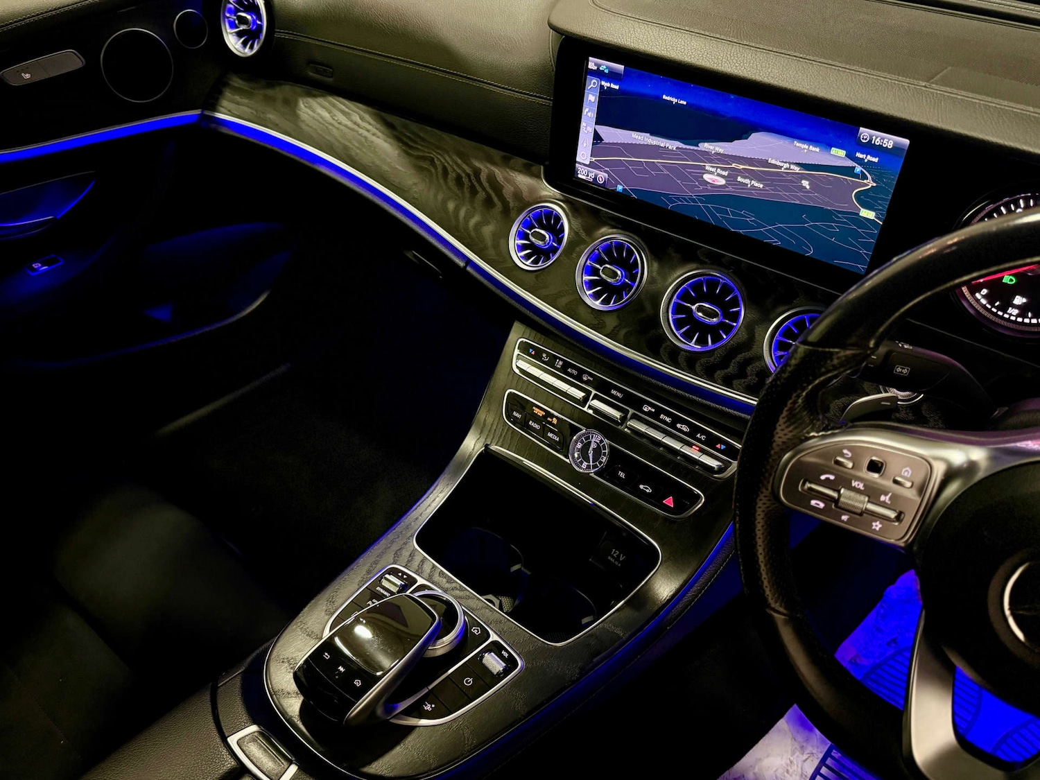 Used Mercedes-Benz E Class 2018 for sale - 77090226: Photo 18