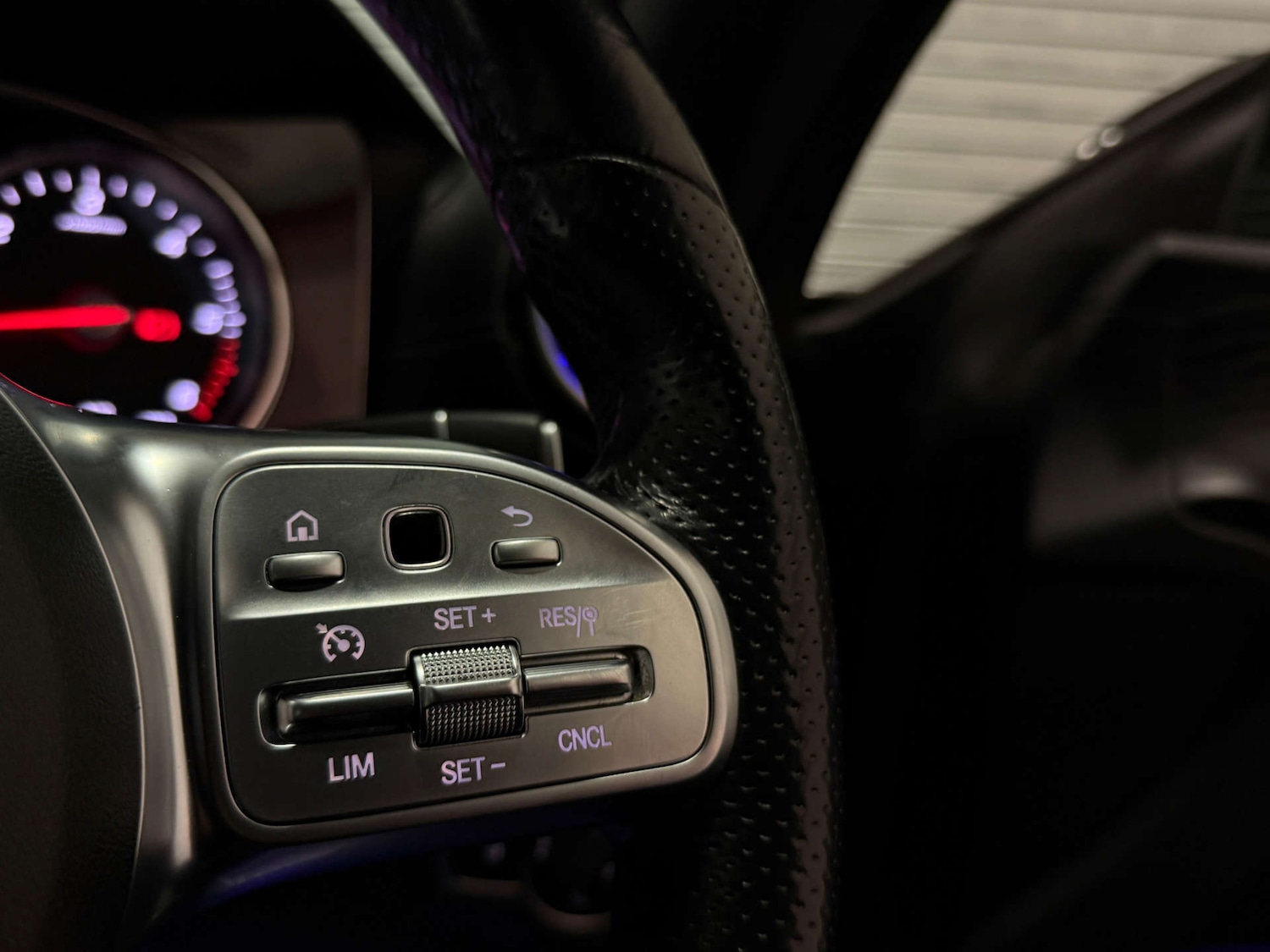 Used Mercedes-Benz E Class 2018 for sale - 77090226: Photo 21