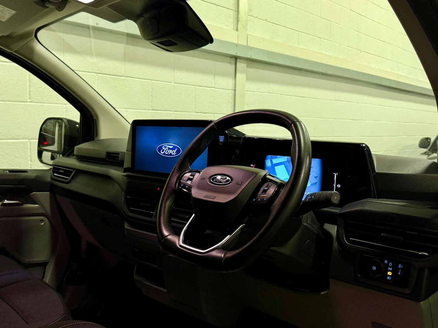 Used Ford Transit Custom 2024 for sale - 76469531: Photo 14