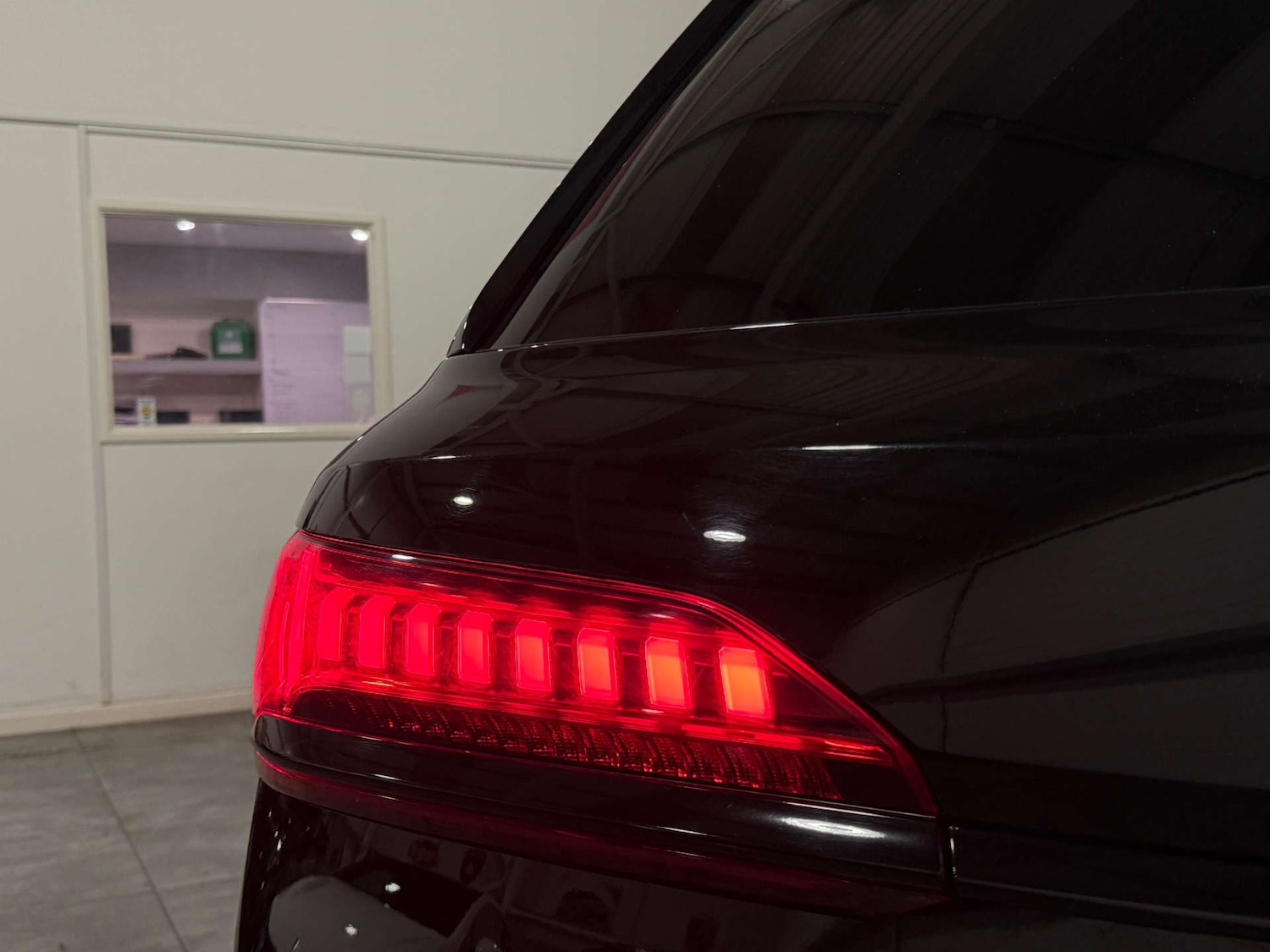 Used Audi Q7 2022 for sale - 76966985: Photo 10