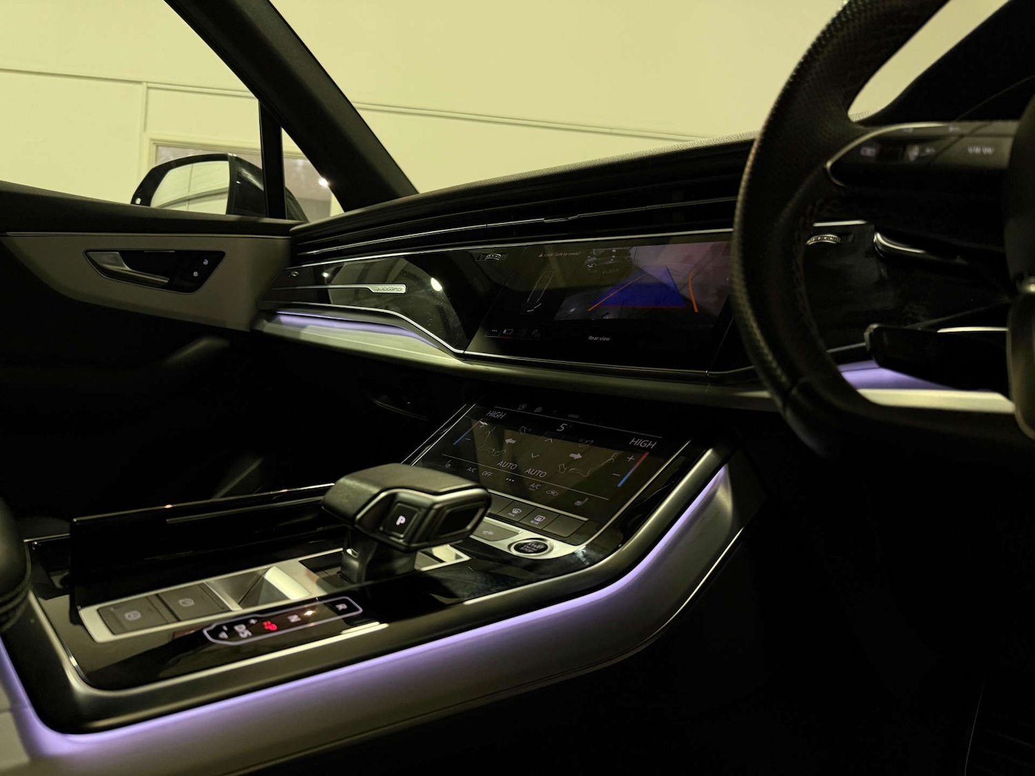 Used Audi Q7 2022 for sale - 76966985: Photo 22