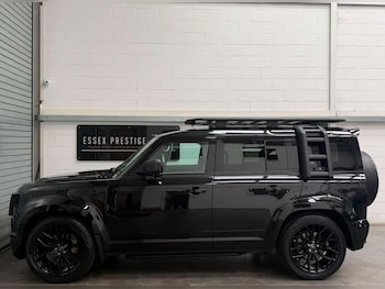 Used Land Rover Defender 2022 for sale - 79439612: Photo