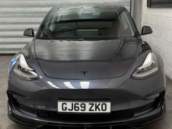 Used Tesla Model 3 2019 for sale - 74889540: Photo