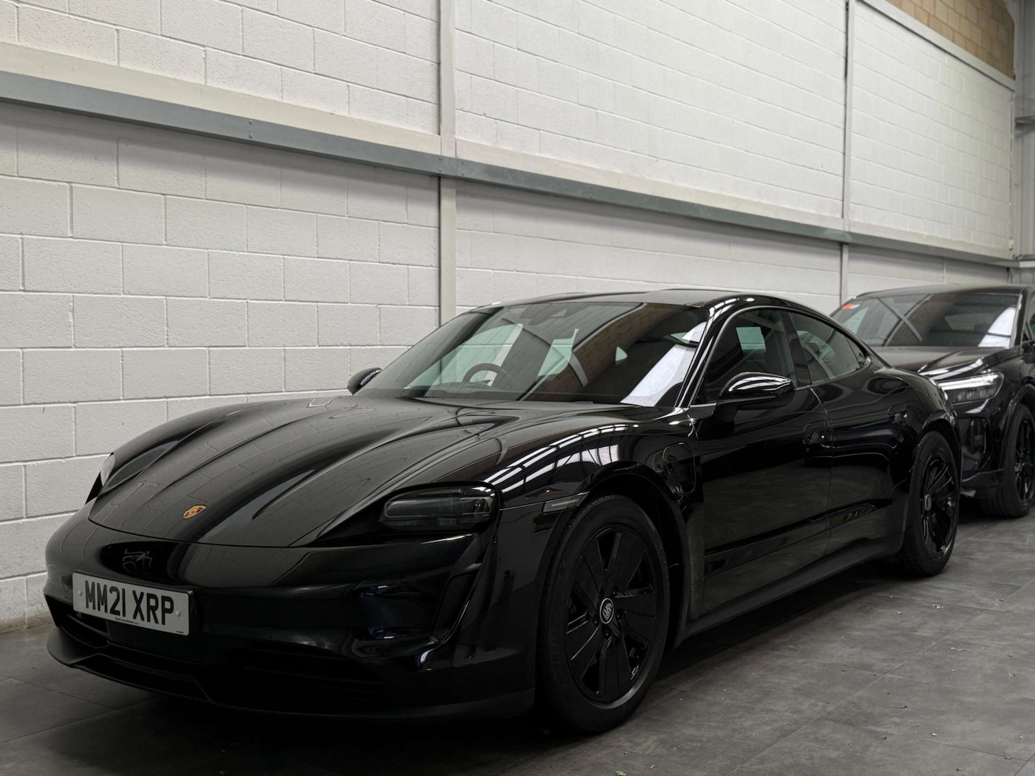 Used Porsche Taycan 2021 for sale - 76277822: Photo 3