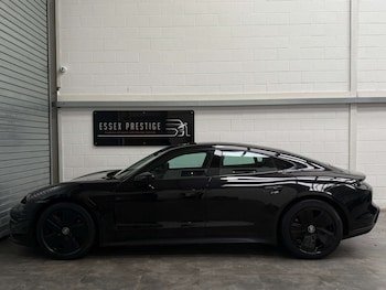 Used Porsche Taycan 2021 for sale - 76277822: Photo