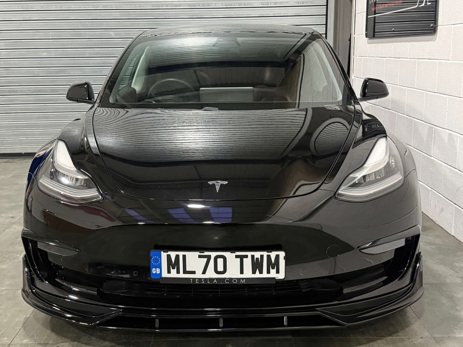 Used Tesla Model 3 2020 for sale - 77536237: Photo 2