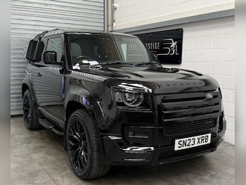 Used Land Rover Defender 2023 for sale - 79064275: Photo