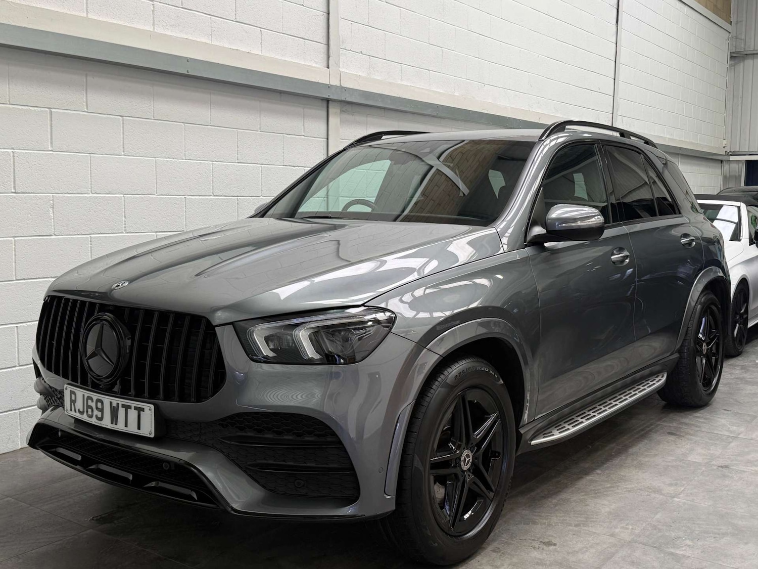 Used Mercedes-Benz GLE 2020 for sale - 77535125: Photo 3