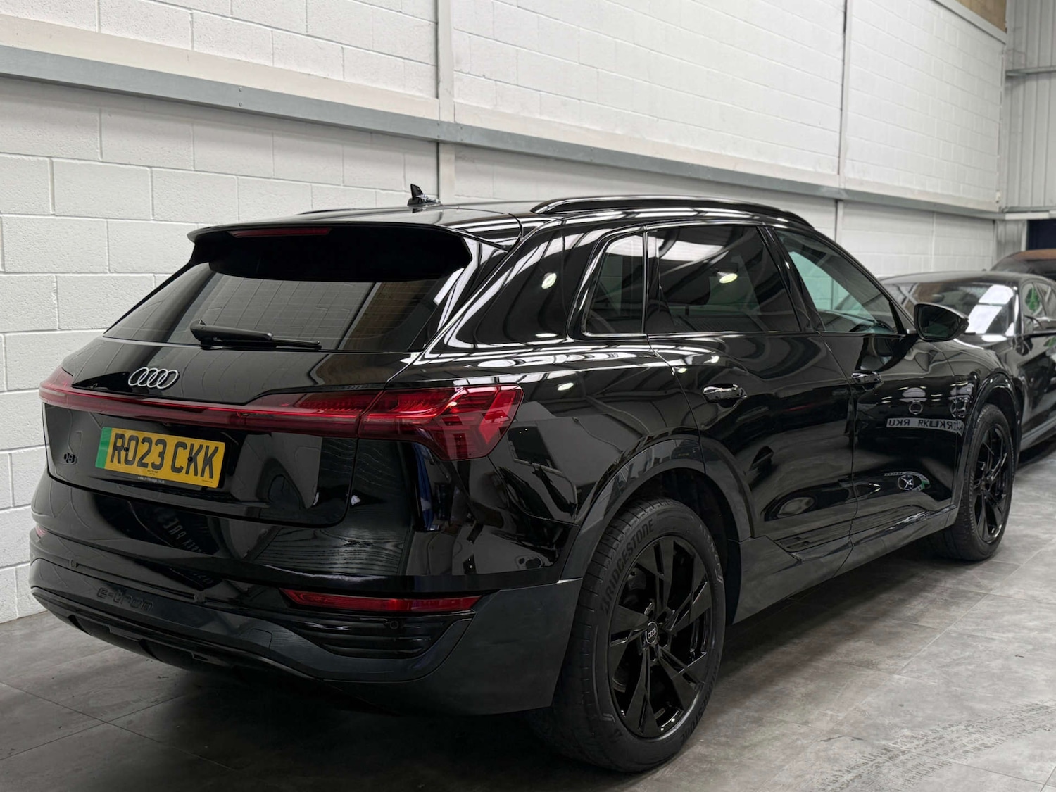 Used Audi Q8 e-tron 2023 for sale - 78088762: Photo 8