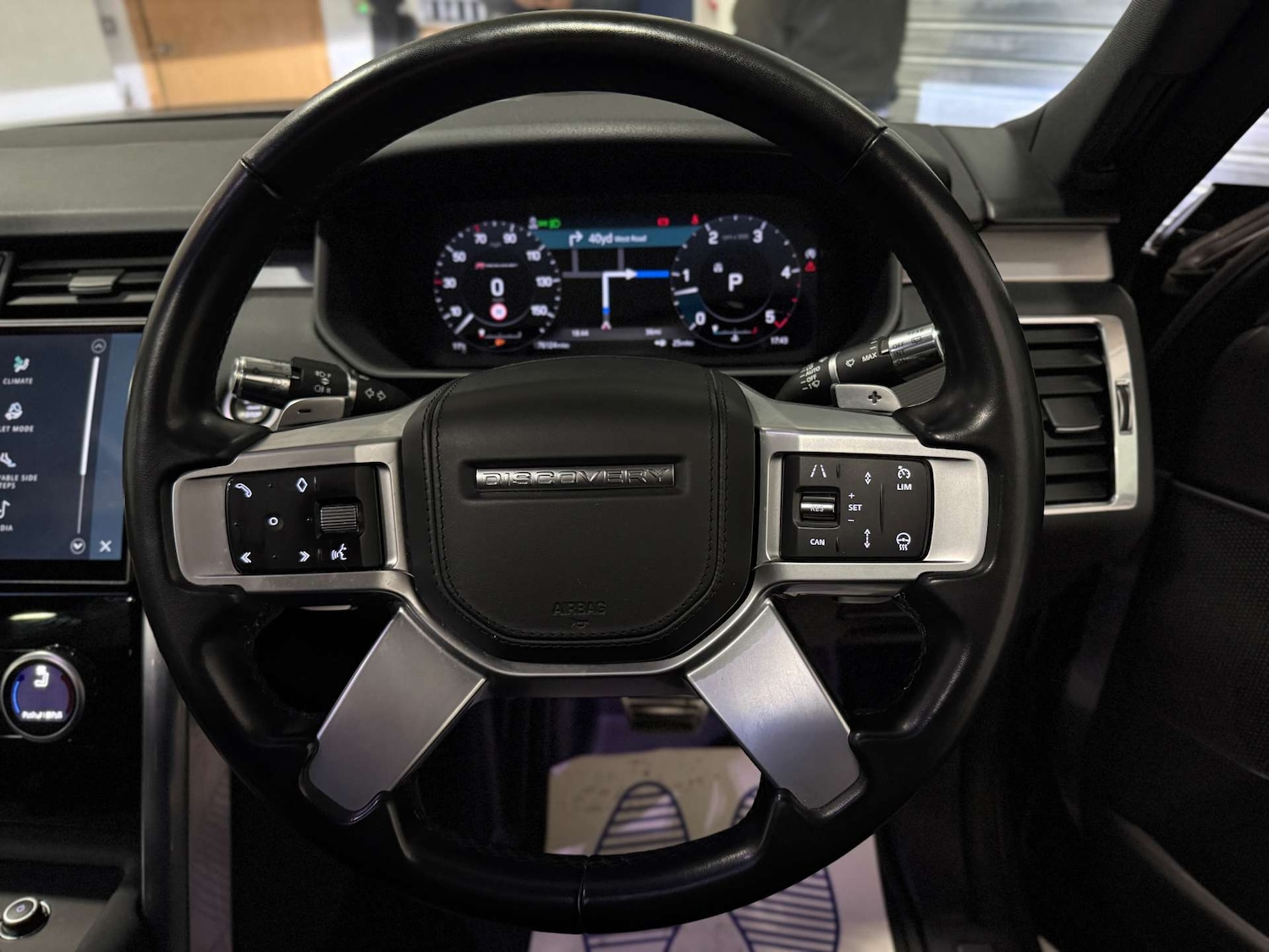 Used Land Rover Discovery 2021 for sale - 76369453: Photo 13
