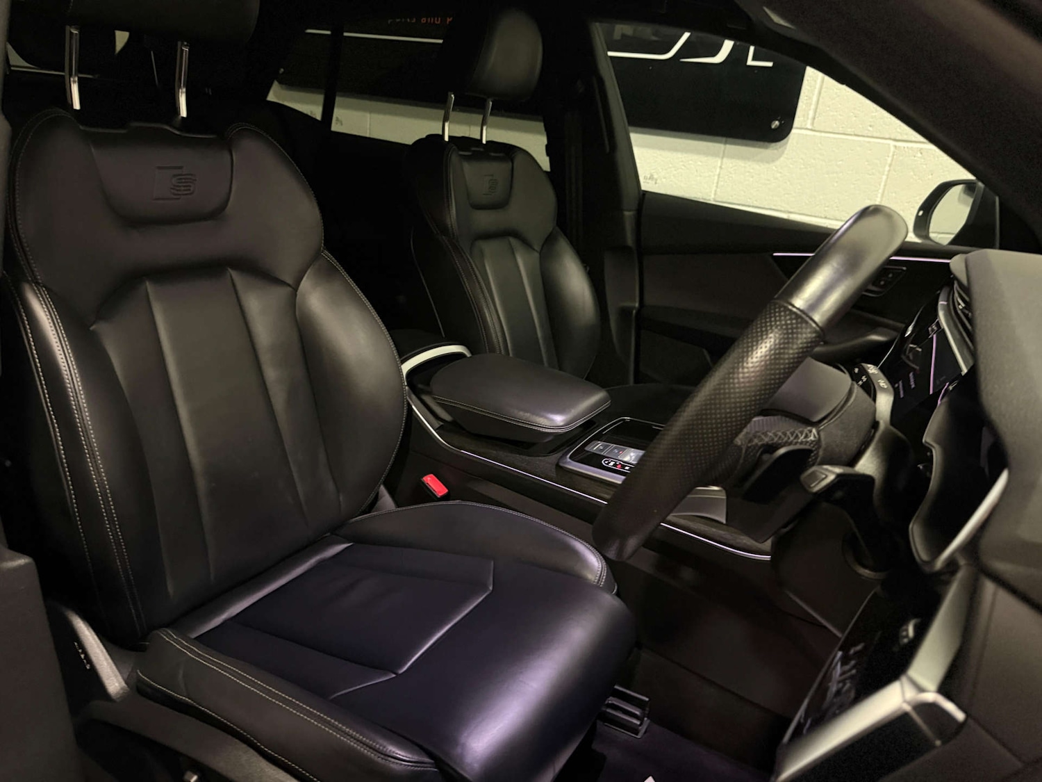 Used Audi Q8 2021 for sale - 77022272: Photo 16