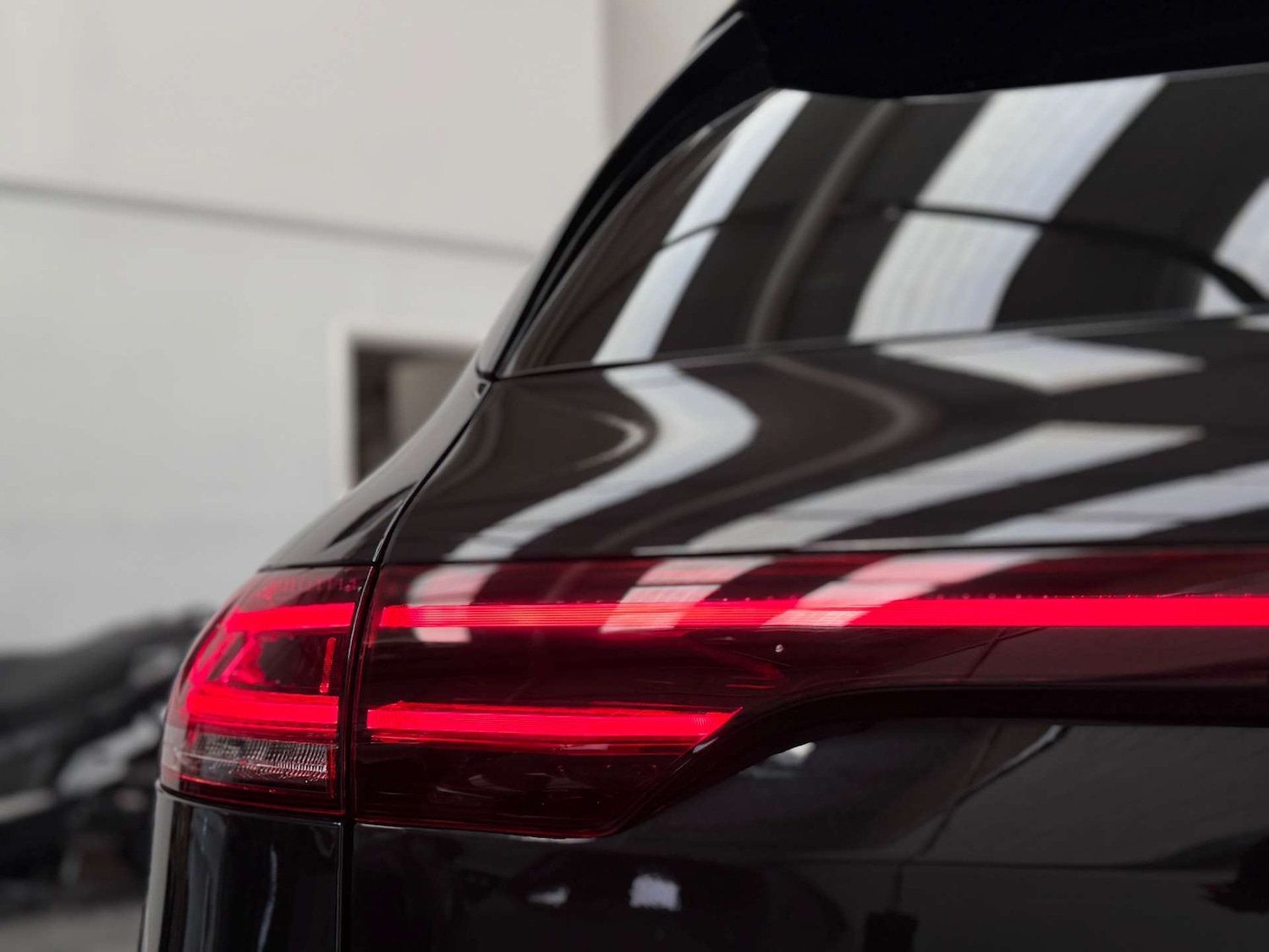 Used Mercedes-Benz EQC 2023 for sale - 78167940: Photo 10