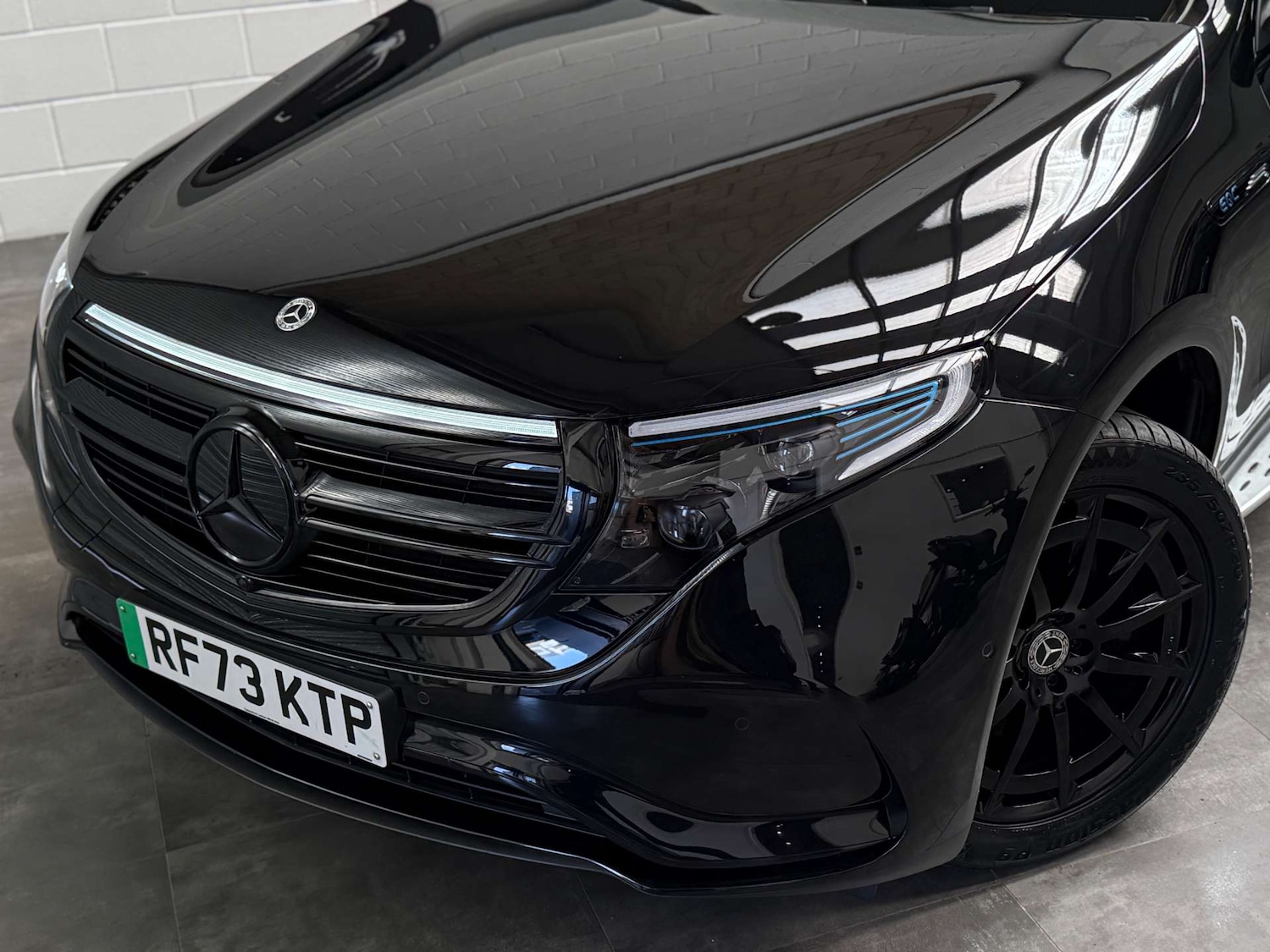 Used Mercedes-Benz EQC 2023 for sale - 78167940: Photo 11