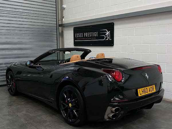 Used Ferrari California 2010 for sale - 76277760: Photo 10