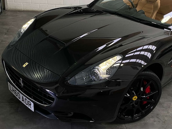 Used Ferrari California 2010 for sale - 76277760: Photo 14