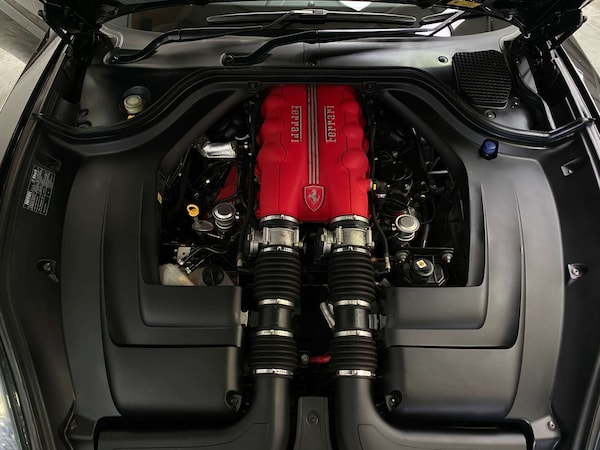 Used Ferrari California 2010 for sale - 76277760: Photo 26
