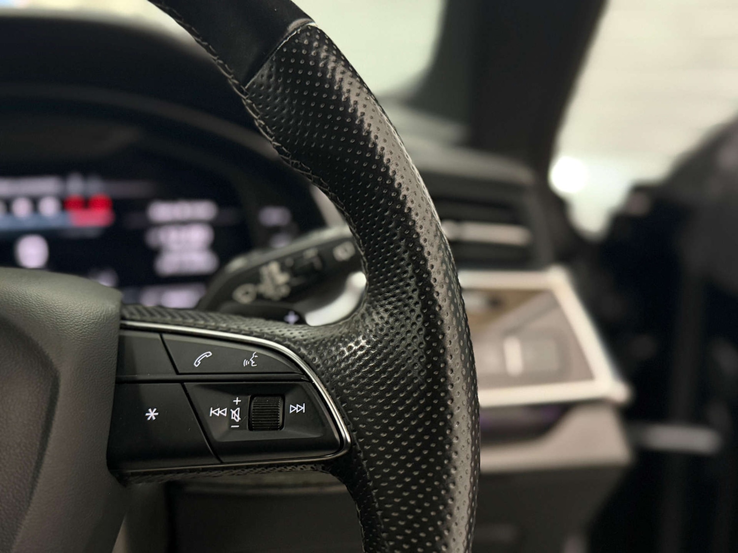 Used Audi Q8 2022 for sale - 78000732: Photo 28