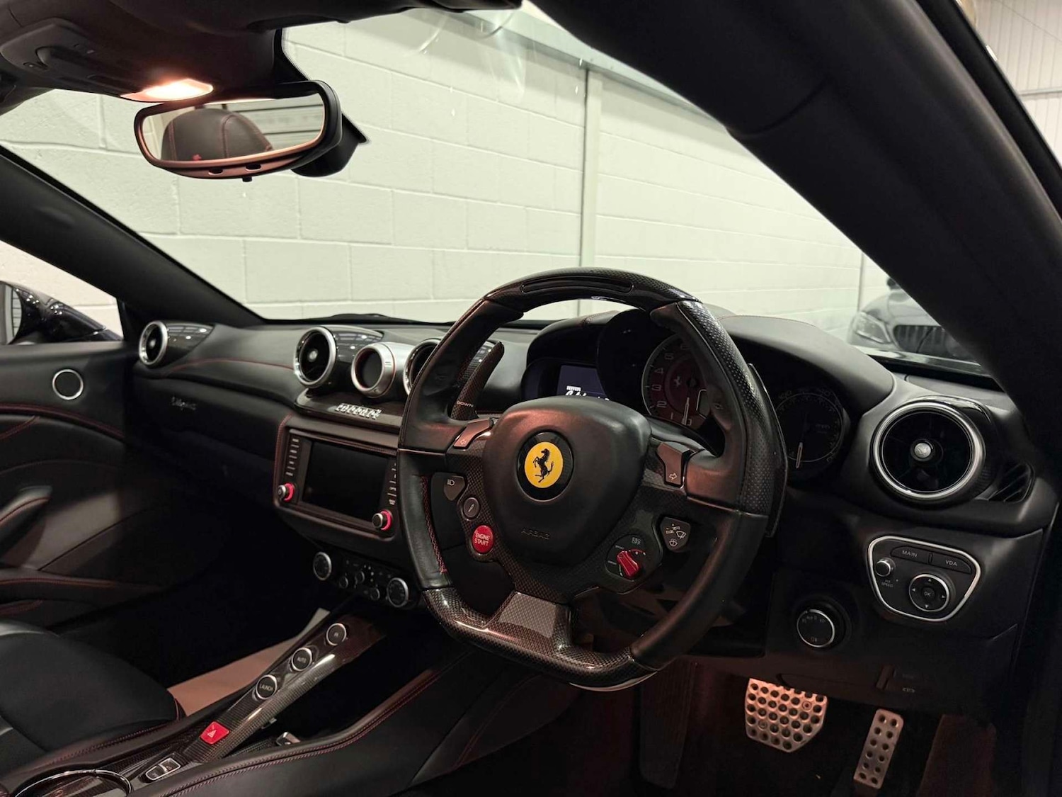 Used Ferrari California 2017 for sale - 76966982: Photo 17