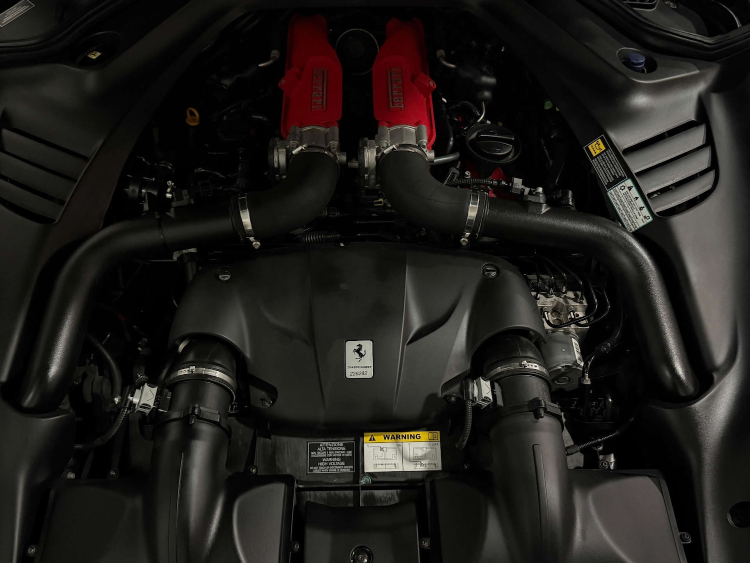 Used Ferrari California 2017 for sale - 76966982: Photo 32