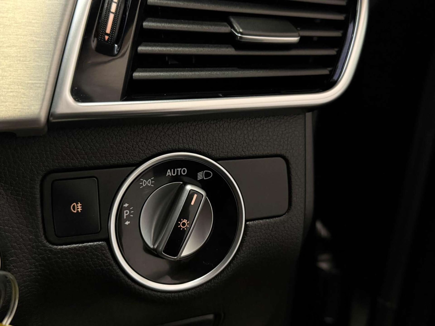 Used Mercedes-Benz GLE 2018 for sale - 77211778: Photo 25