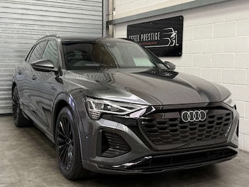 Used Audi Q8 2023 for sale - 78932773: Photo