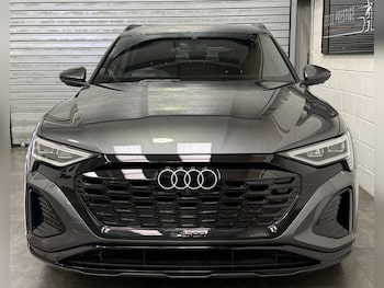 Used Audi Q8 2023 for sale - 78932773: Photo