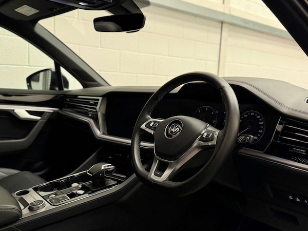 Used Volkswagen Touareg 2019 for sale - 75503452: Photo 16