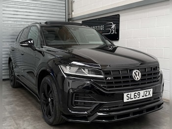 2019 - 3.0 Touareg V6 R-Line Tech TDI Auto 4WD 5dr