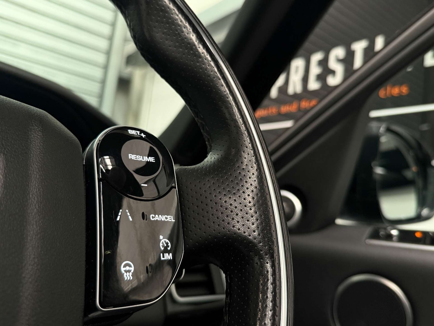 Used Land Rover Range Rover Sport 2018 for sale - 76393376: Photo 13