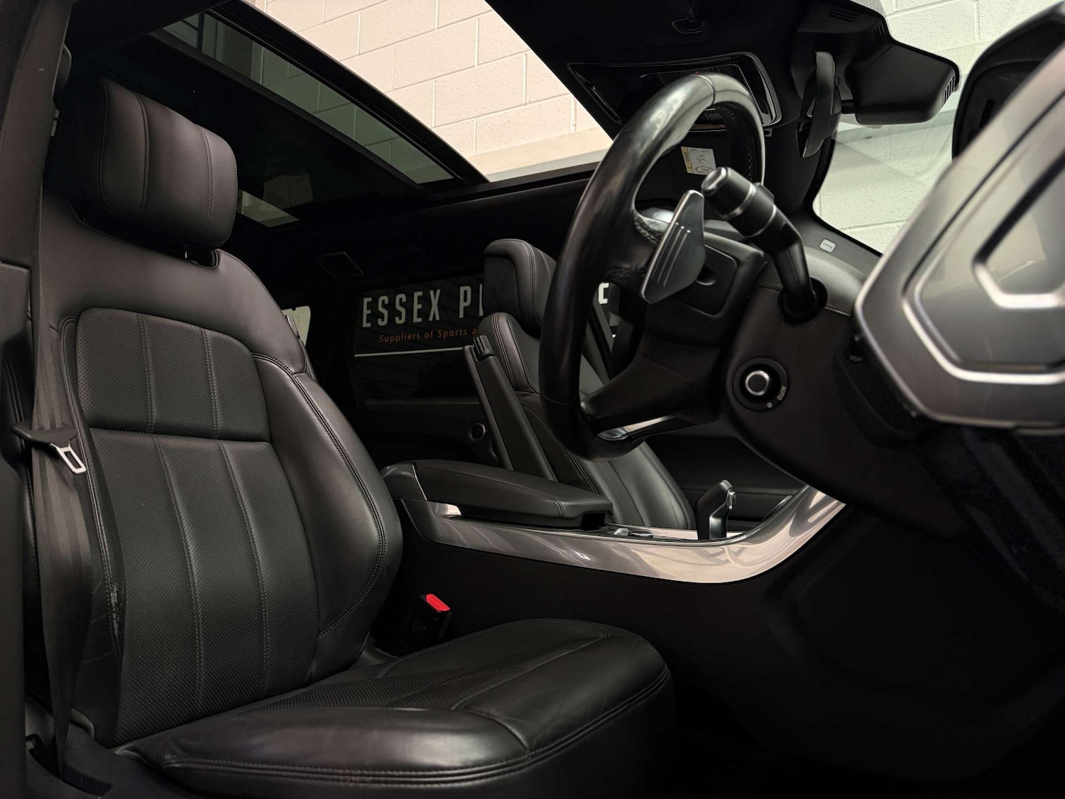 Used Land Rover Range Rover Sport 2018 for sale - 76393376: Photo 15