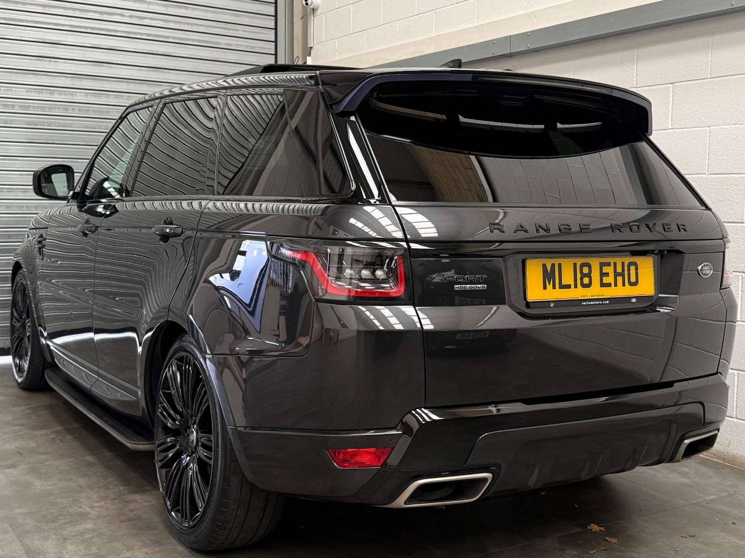 Used Land Rover Range Rover Sport 2018 for sale - 76393376: Photo 8