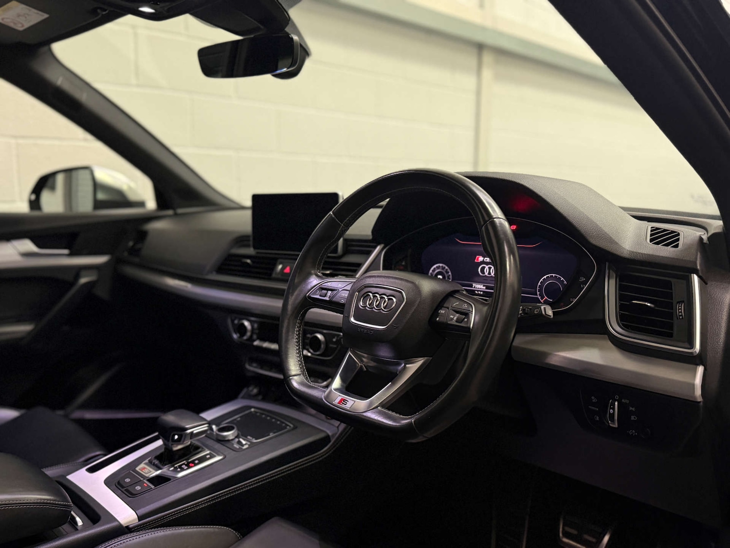 Used Audi Q5 2018 for sale - 77609436: Photo 13
