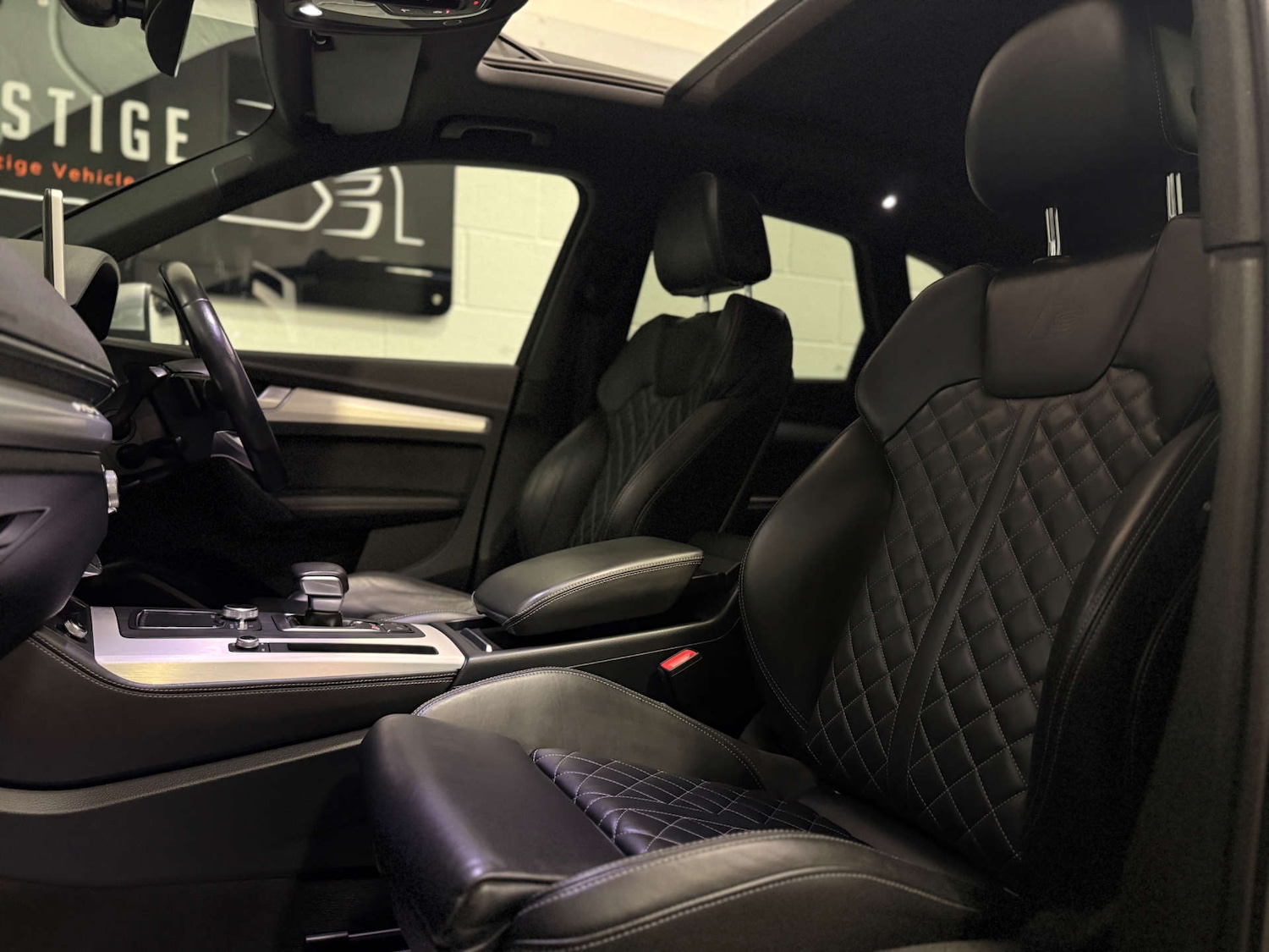 Used Audi Q5 2018 for sale - 77609436: Photo 16