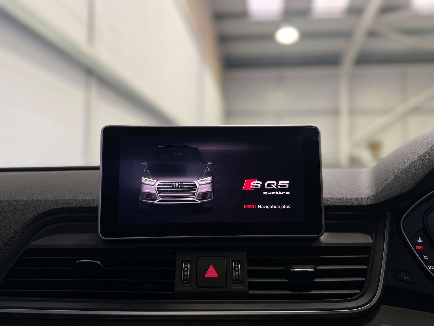 Used Audi Q5 2018 for sale - 77609436: Photo 27