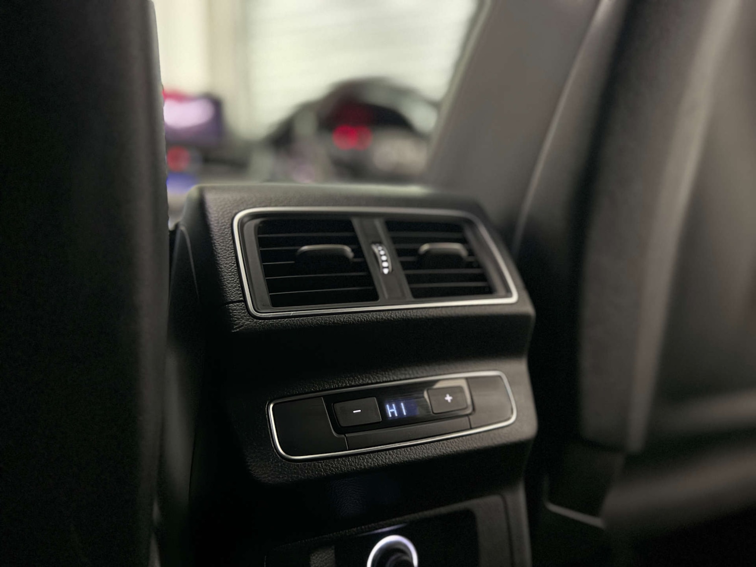 Used Audi Q5 2018 for sale - 77609436: Photo 36