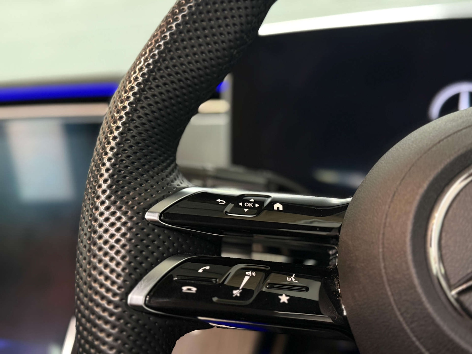 Used Mercedes-Benz EQA 2022 for sale - 77973542: Photo 22