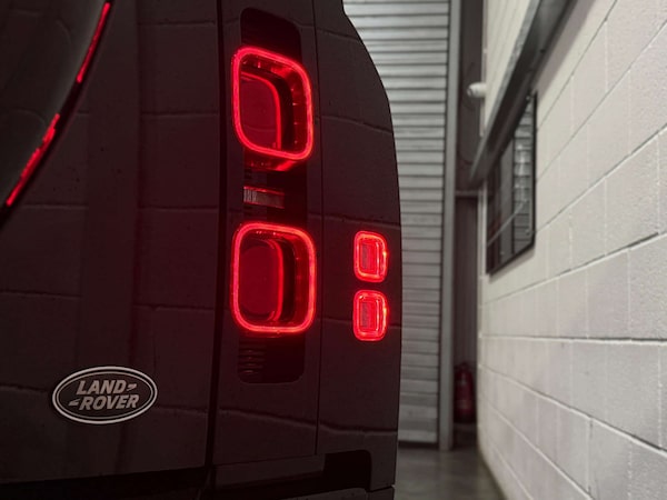 Used Land Rover Defender 2020 for sale - 76277828: Photo 12