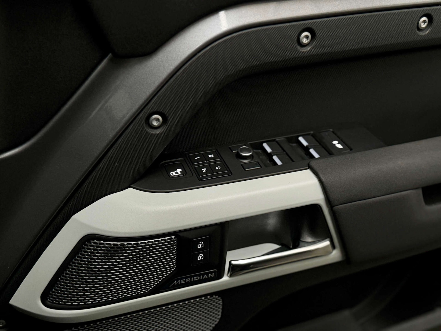 Used Land Rover Defender 2020 for sale - 76374451: Photo 20