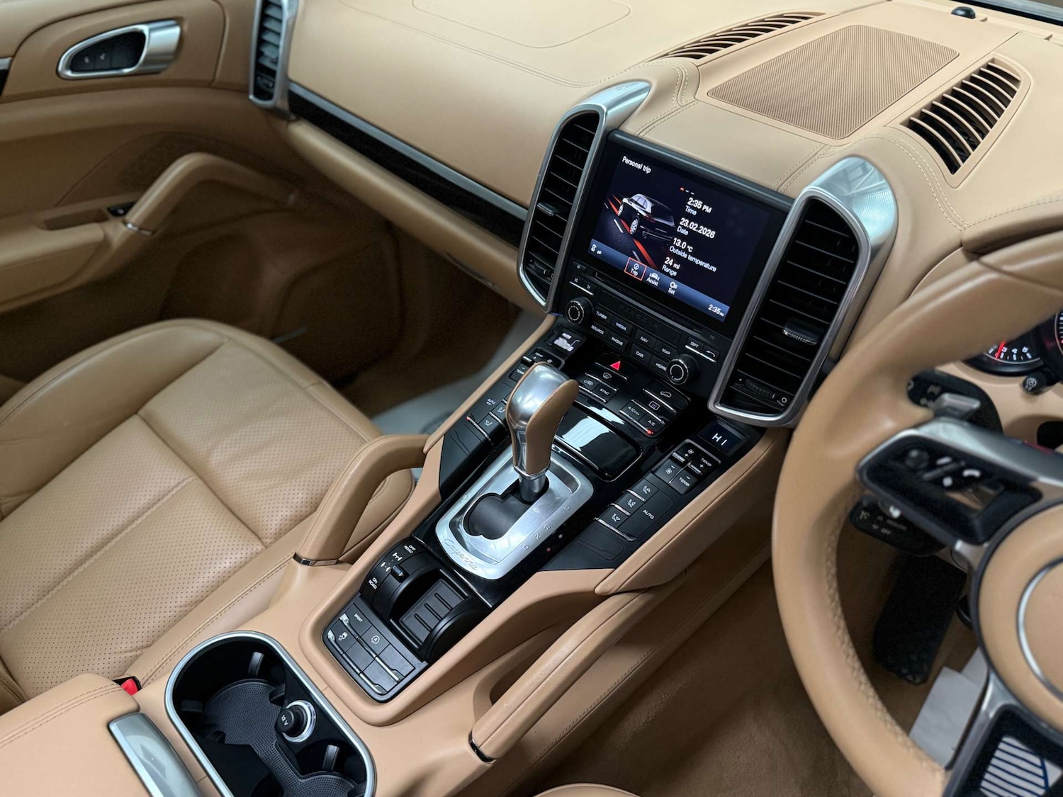 Used Porsche Cayenne 2018 for sale - 77643247: Photo 24