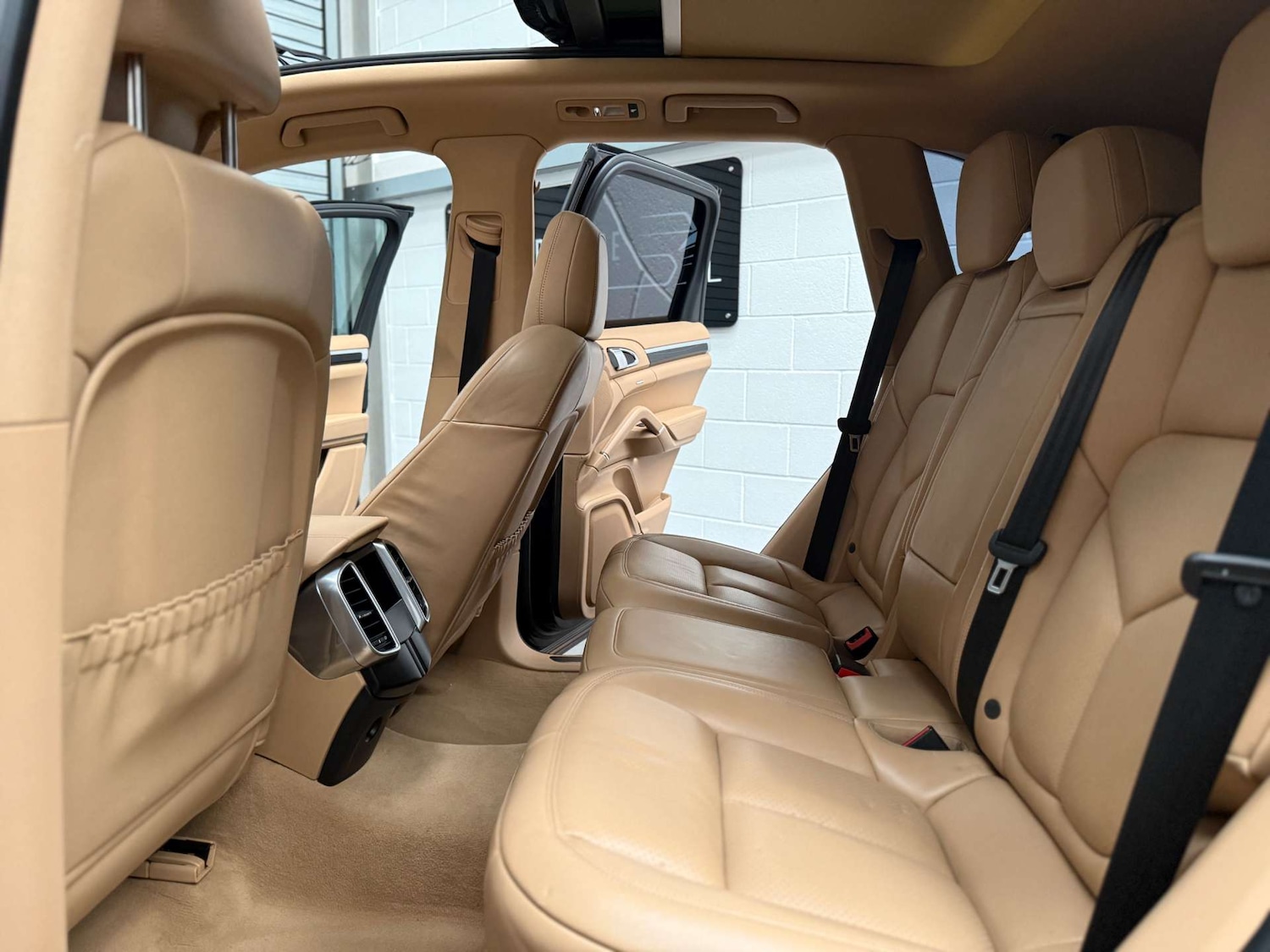 Used Porsche Cayenne 2018 for sale - 77643247: Photo 27