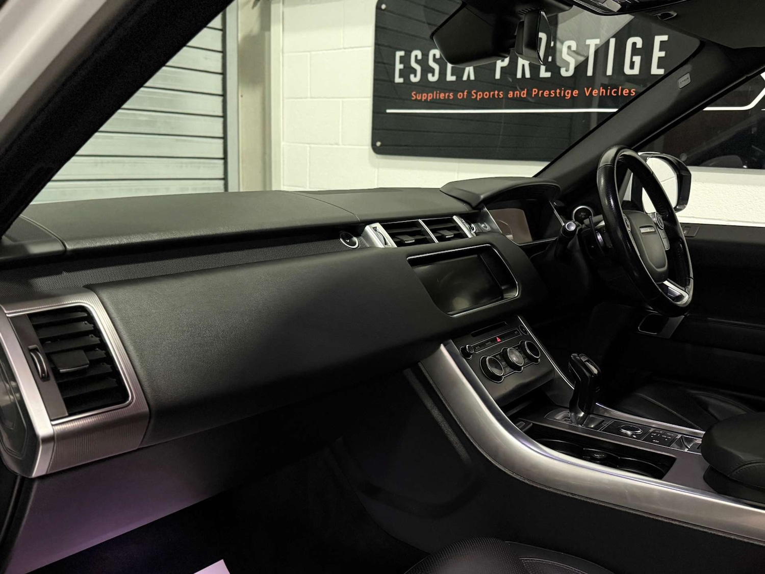 Used Land Rover Range Rover Sport 2017 for sale - 76495822: Photo 17