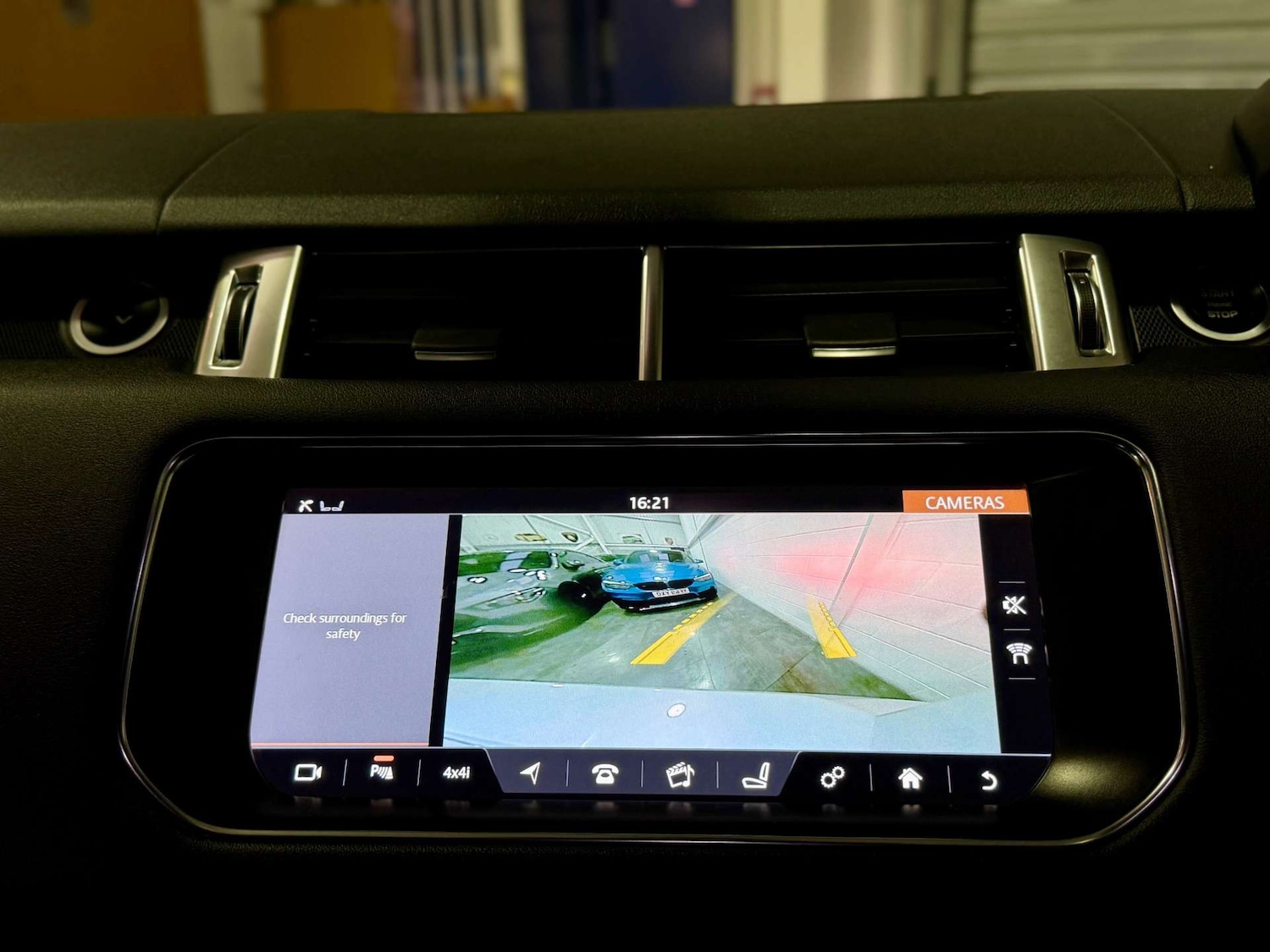 Used Land Rover Range Rover Sport 2017 for sale - 76495822: Photo 20