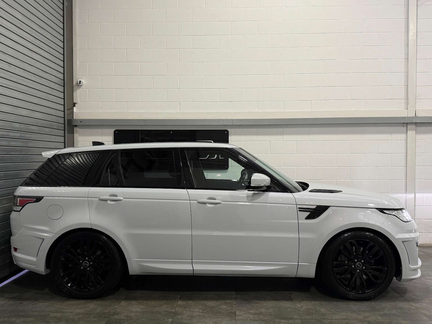 Used Land Rover Range Rover Sport 2017 for sale - 76495822: Photo 5