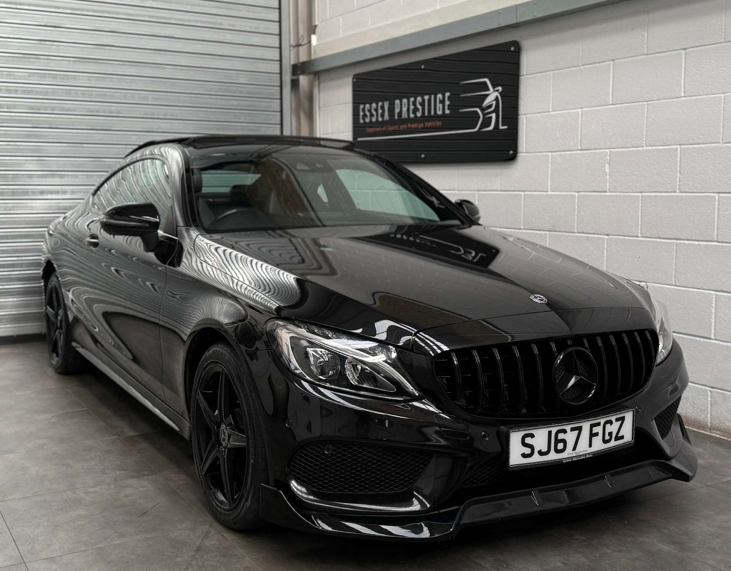 Used Mercedes-Benz C-Class 2017 for sale - 76068115: Photo 1